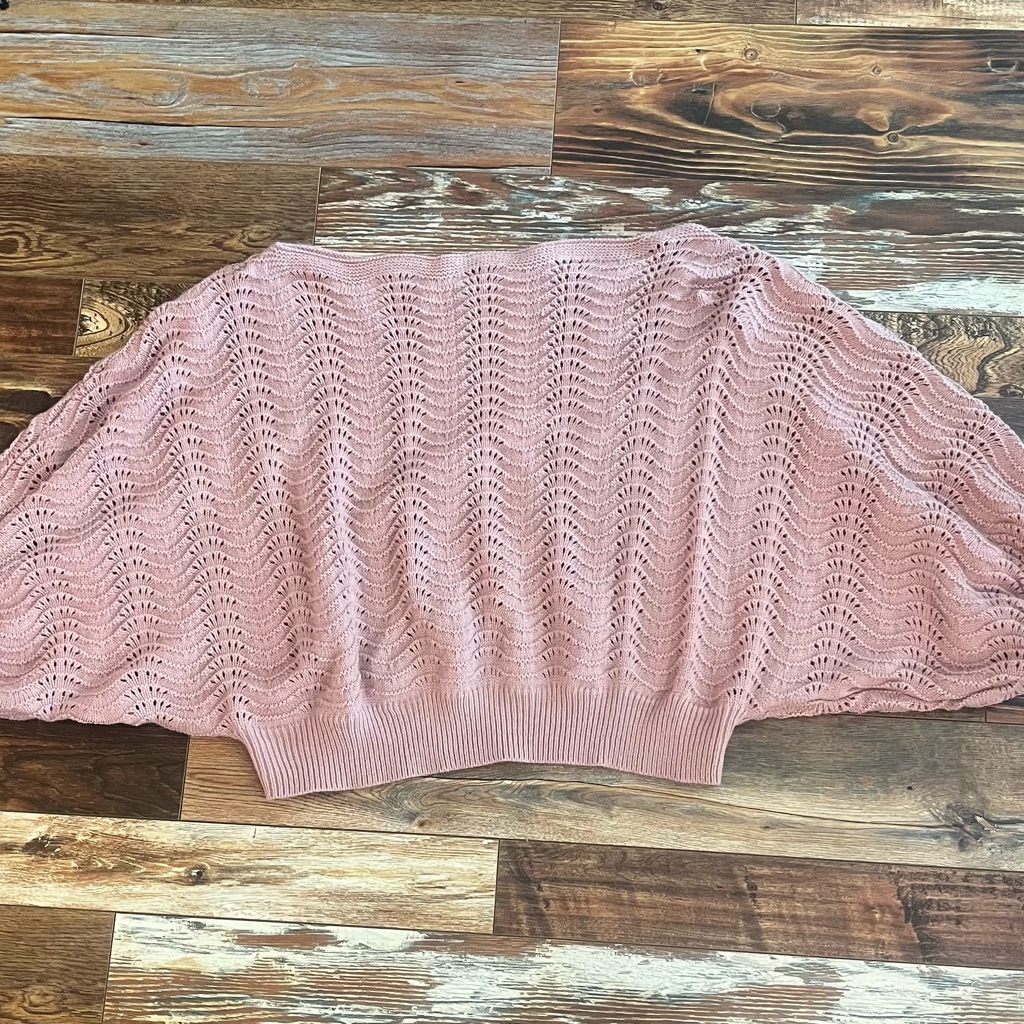 Shein Pink Shrug With Textured Knit And Wide Sleeves